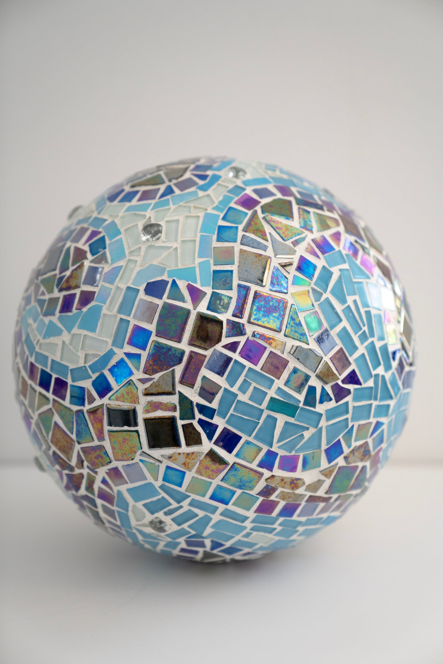 Miscellaneous decorative mosaic spheres